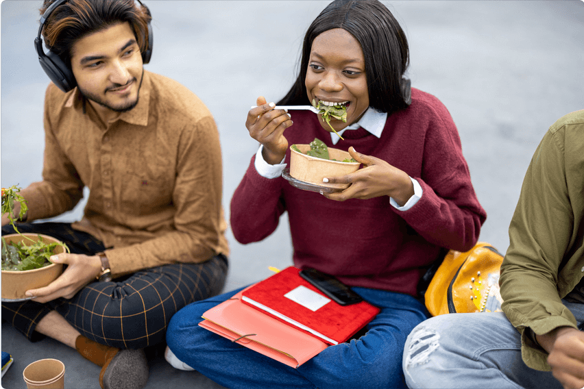 Students eating healthy