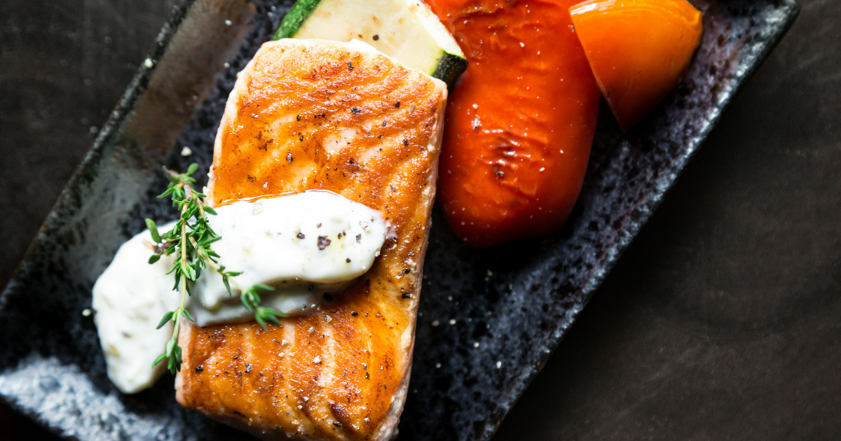 salmon fish with tomato